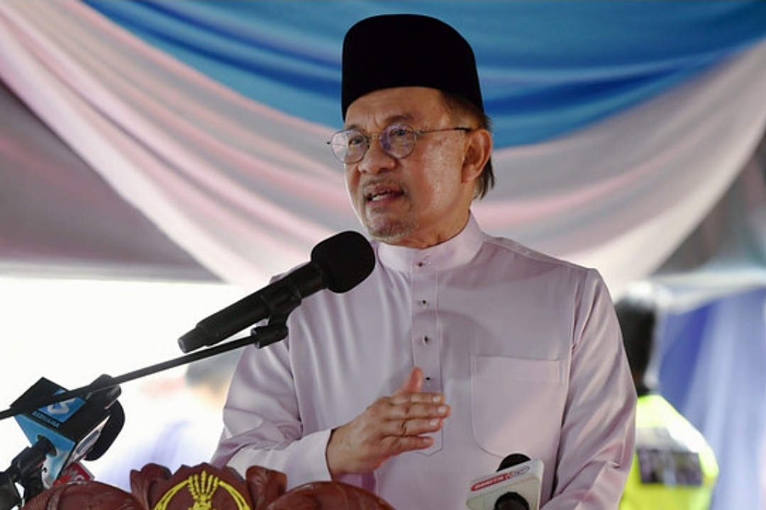 Anwar urges postponement of actions or statements on Petronas-Petros issue