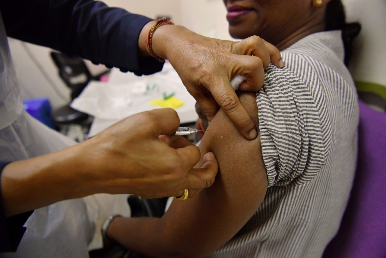 Free flu vaccines for senior citizens with comorbidities until end of Aug