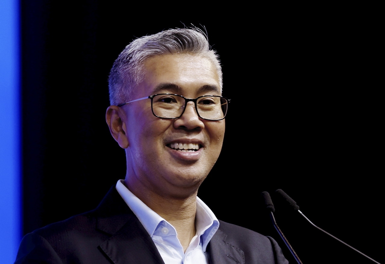 Tengku Zafrul thanks Umno comrades, affirms decision to join PKR