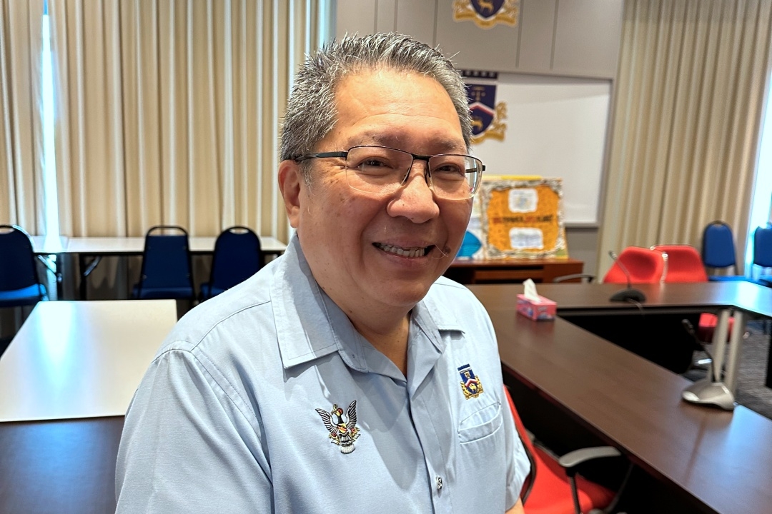 Mayor Wee to step down as S'wak's amateur swimming assoc president after 14 years