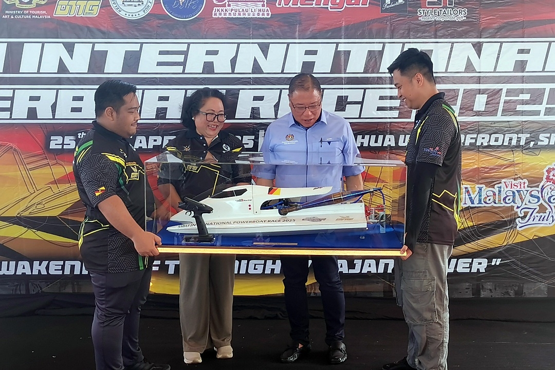 Tiong: Sibu International Powerboat Race can propel Sarawak tourism to global stage