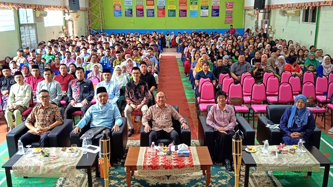 TVET skills key to youth success in Sarawak's future industries, says Rentap