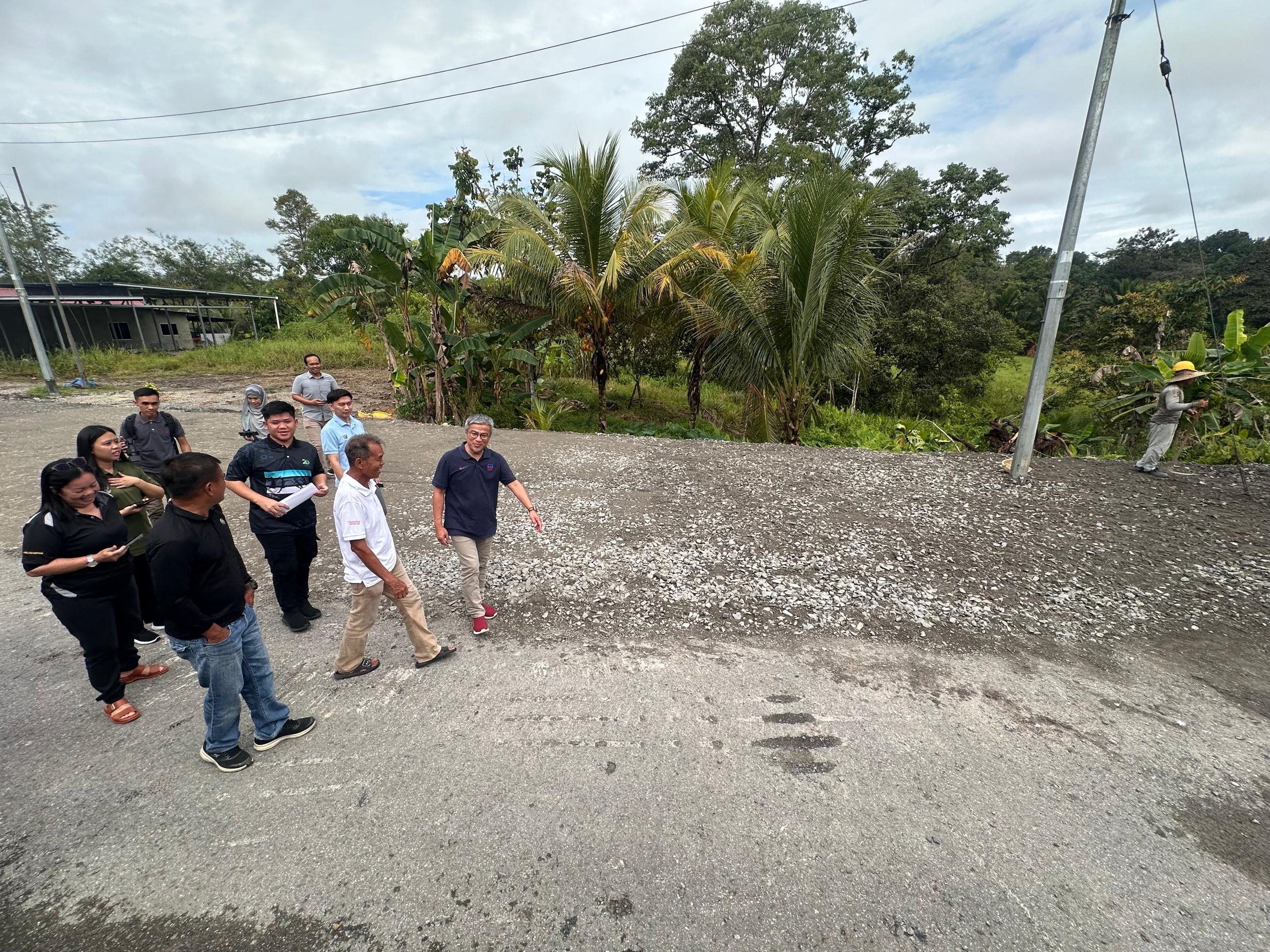 Dr Annuar assures RTP projects involving Nangka longhouses will be completed by Gawai