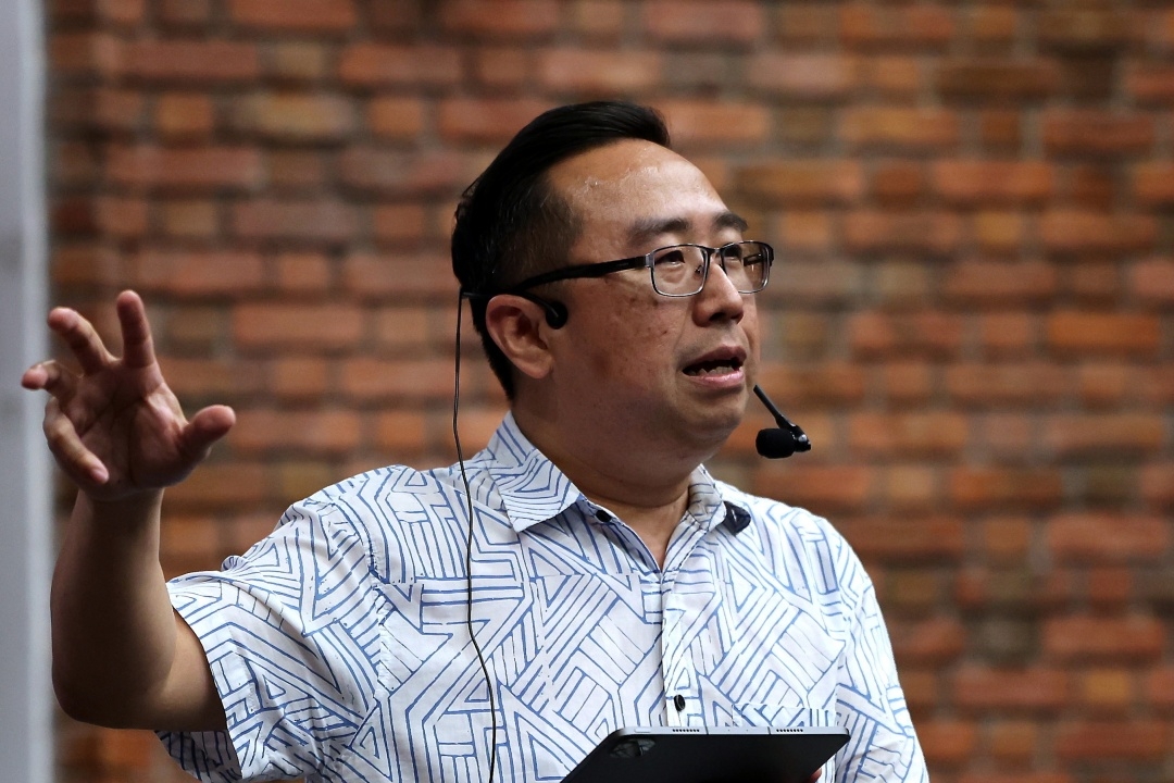 No plans for AI law yet, AIGE currently in use, says science minister