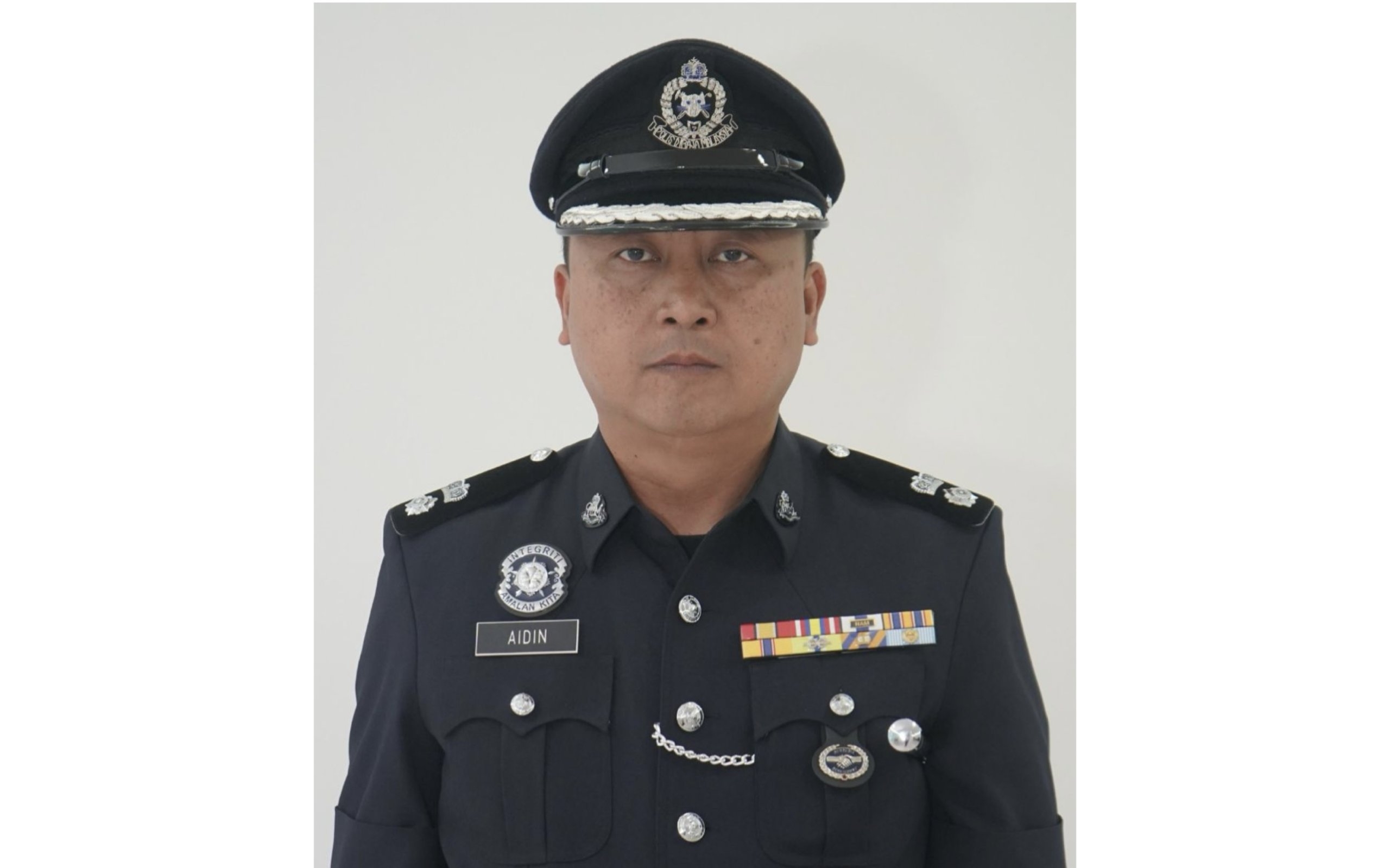 Man arrested for unauthorised RM100,000 transfer from family members' accounts in Tuaran