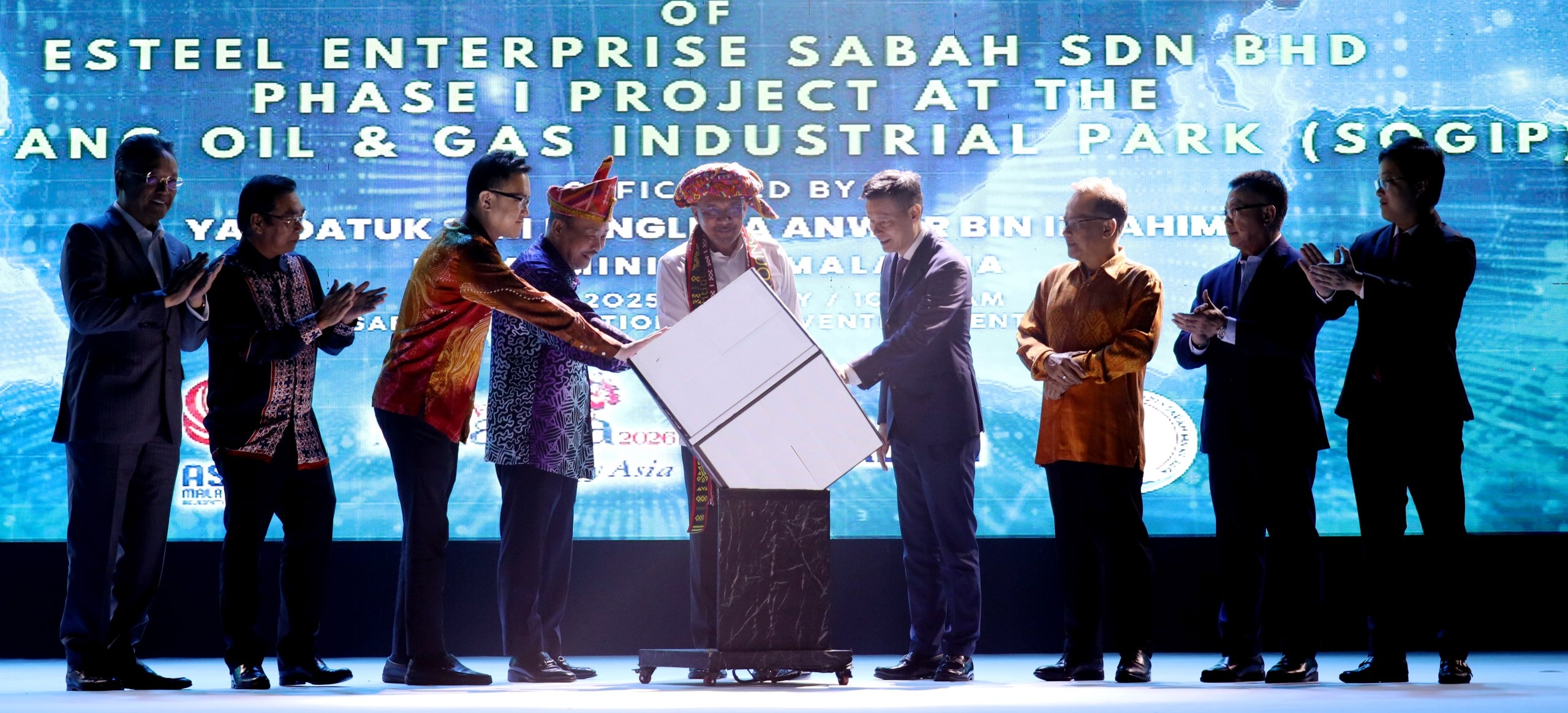 Train young Sabahans to become highly skilled in O&G sector – PM