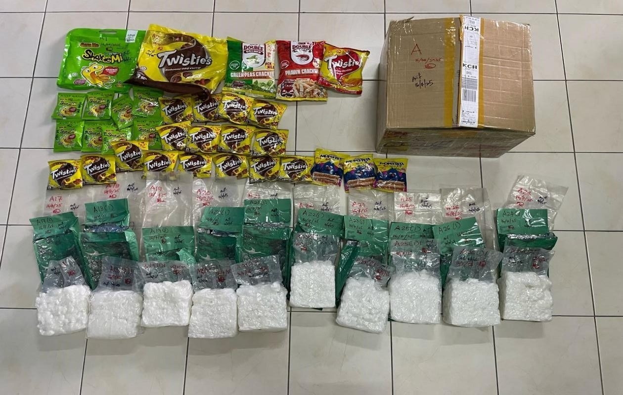 Customs Dept prevents smuggling of meth worth RM347,200 through Kuching airport, suspect arrested