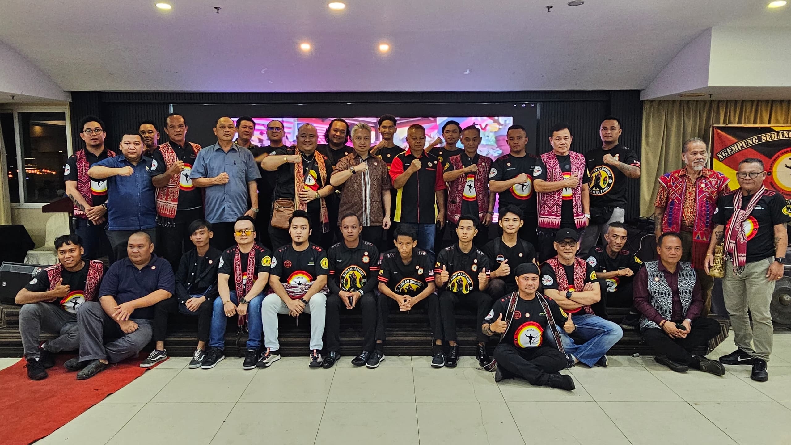 Step up promotion of kuntau among young Ibans, association told