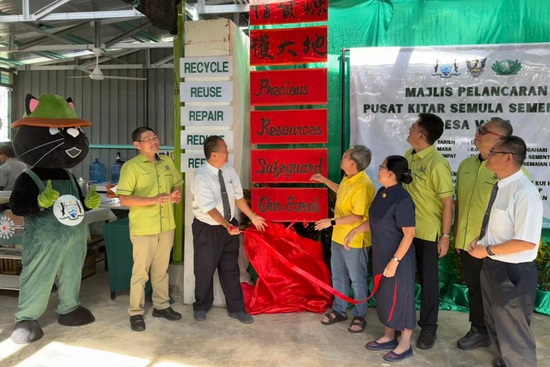Japan's approach to recycling a model example of S'wak waste management, says Dr Sim