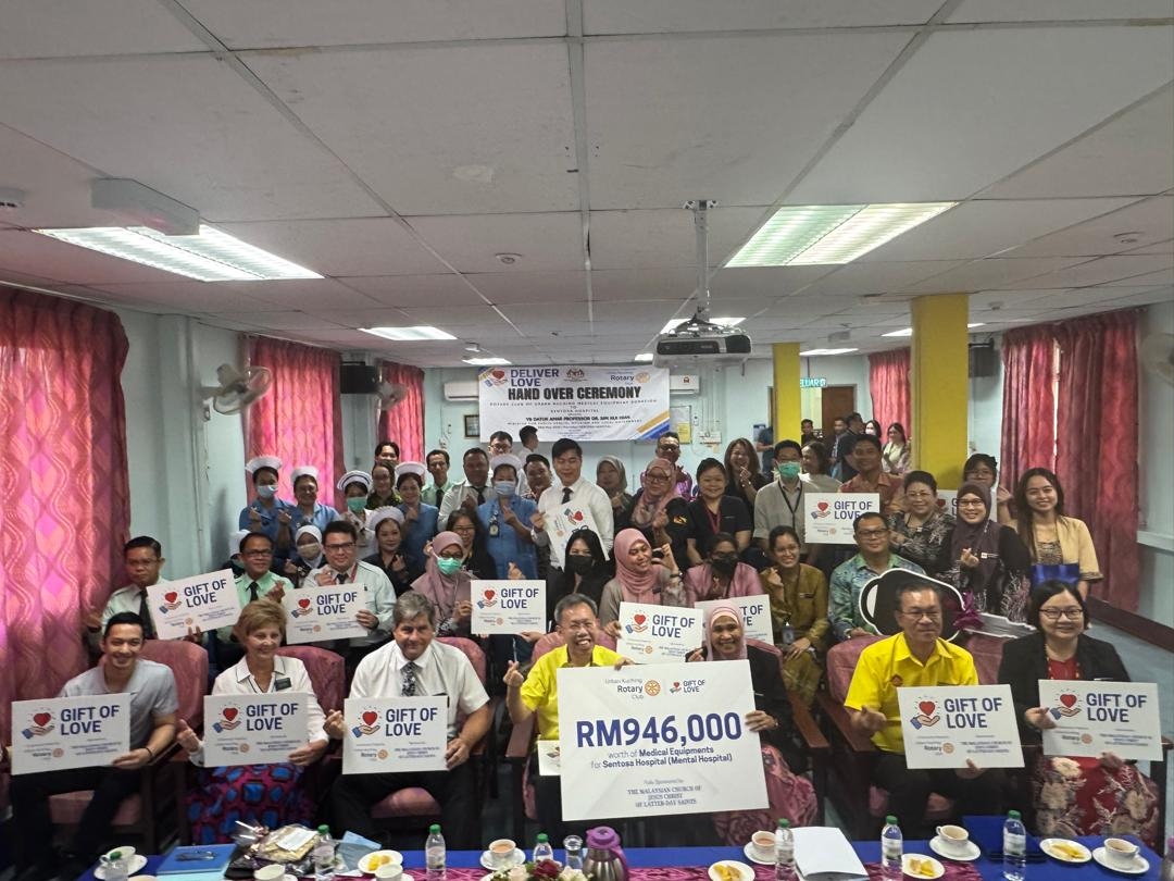Kuching's Hospital Sentosa receives RM946,000 equipment donation