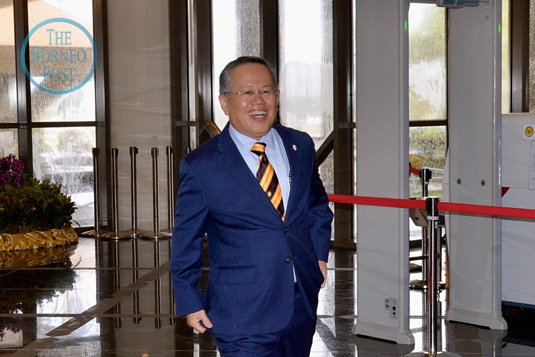 Sarawak plants 1,049 ha of rubber trees in Tebedu to boost industry, says deputy minister