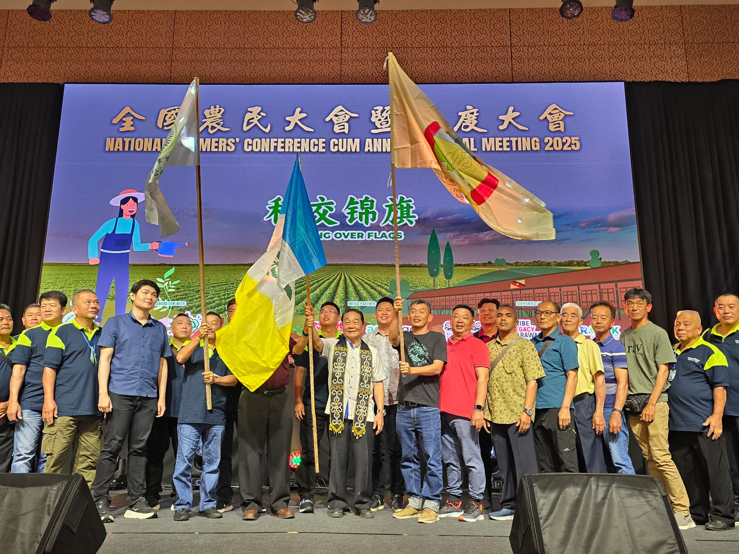 Work with govt agencies to elevate agriculture sector, farmers advised