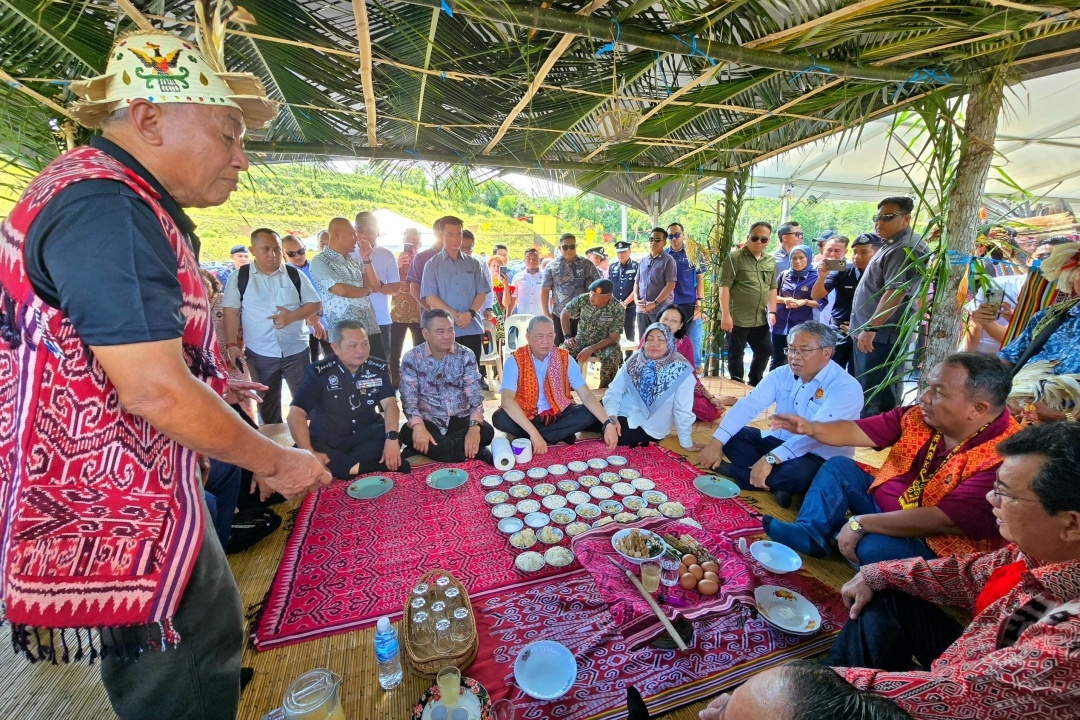 Long-standing land ownership dispute at Nanga Sekuau to be settled amicably via state-federal cooperation, says DPM Fadillah