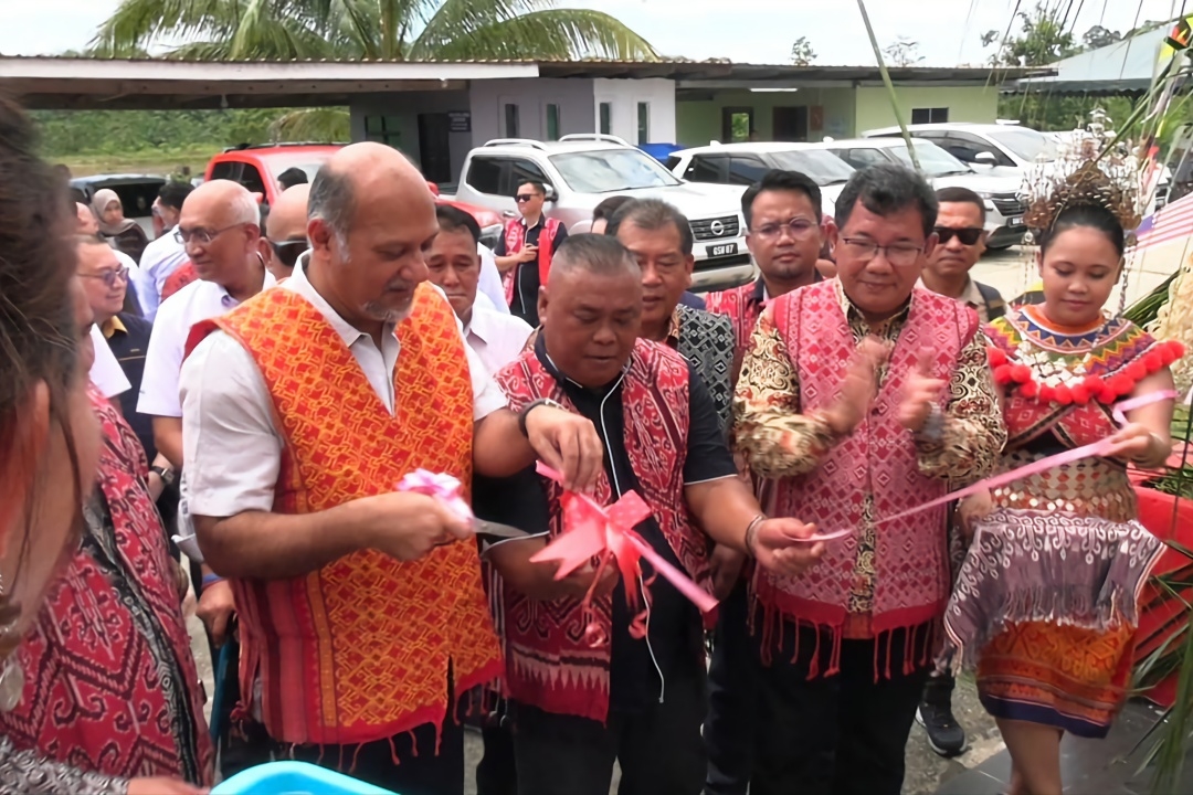 Federal government vows to resolve telecommunication gaps, idle towers in Sarawak, says Digital Minister
