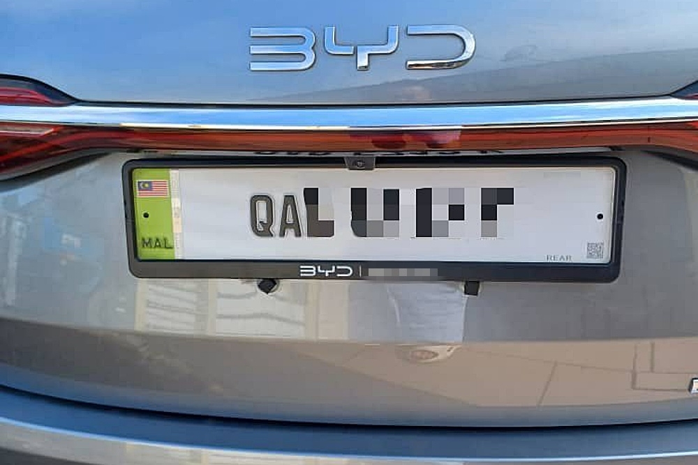 Adopt voluntary ePlate system for safety, standardisation, S'wak Transport Minister tells EV owners, dealers