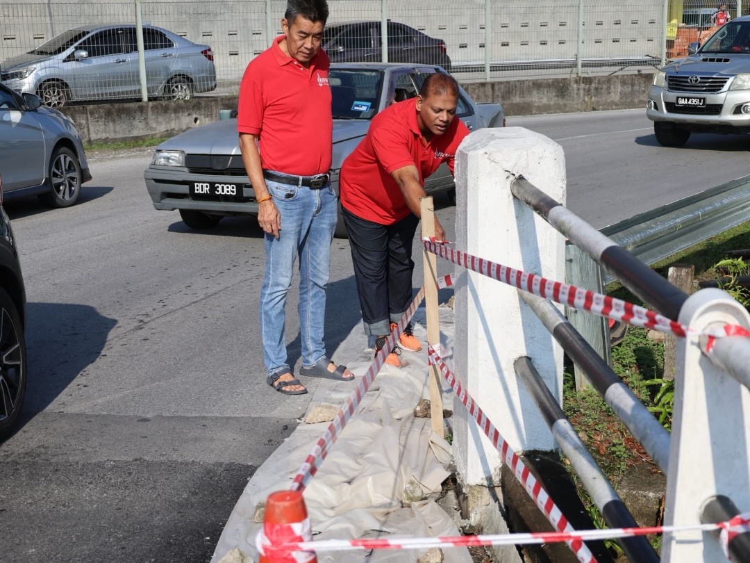 S'wak DAP chief commends swift action by JKR, ministers over Jln Stakan bridge Issue
