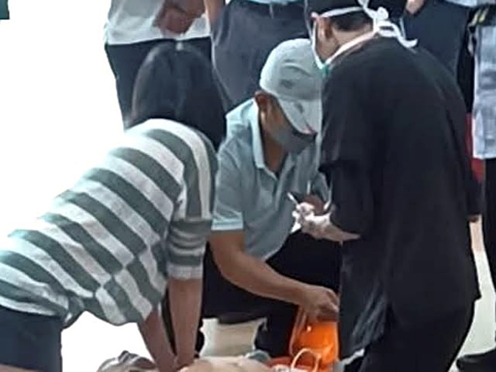 Silent hero: Woman who saved life at Kuching International Airport steps forward, declines recognition