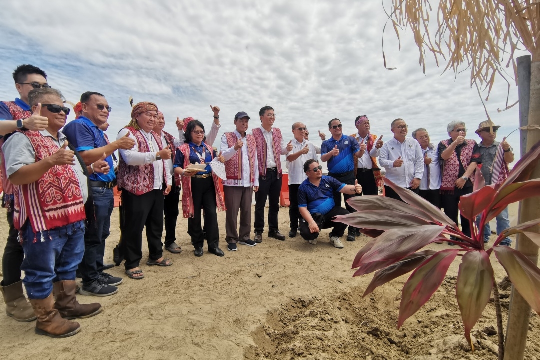 Multi-faith blessing marks milestone in Baram Delta channel dredging project