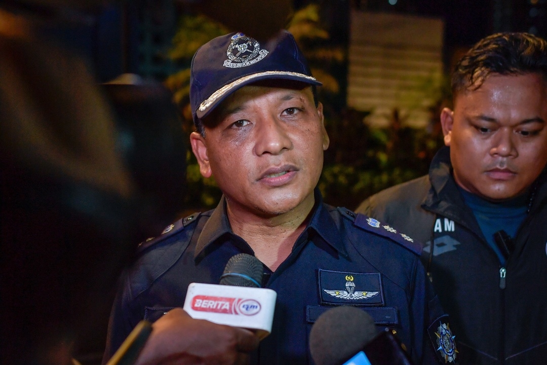 KL cop killed in crash during illegal street racing operation
