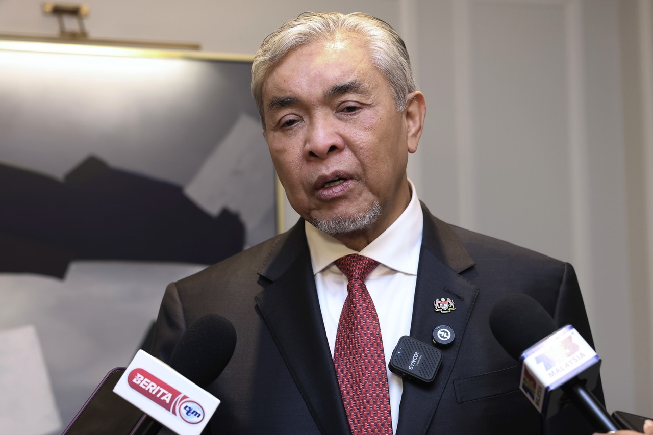 Ahmad Zahid, Steve Reed discuss disaster management and climate change issues