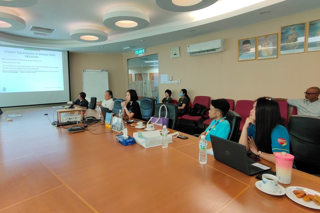 Socso conducts talk on workplace-related protection at Miri's Wisma Rela Aman