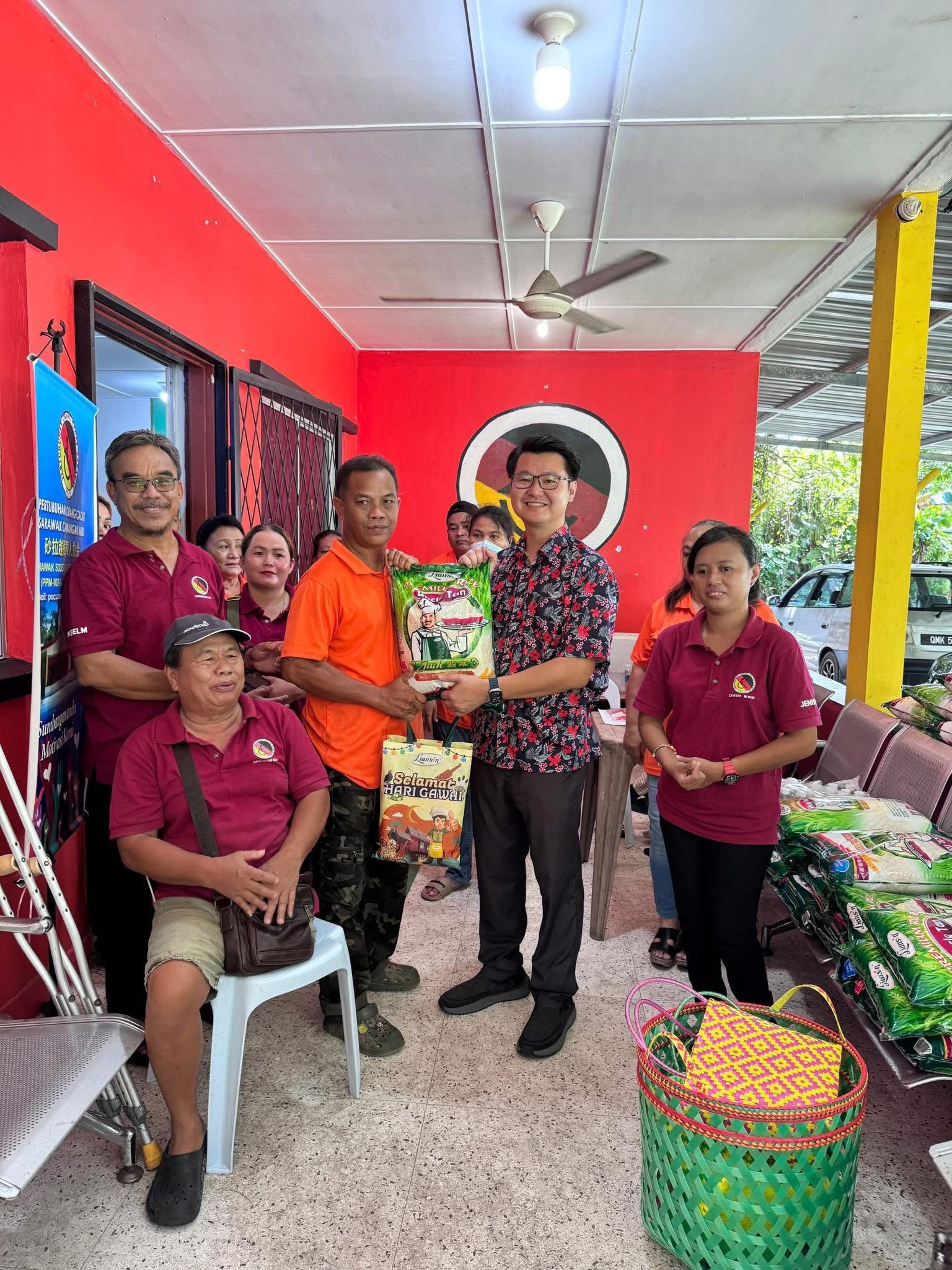 Gawai joy shared through food aid drive in Miri