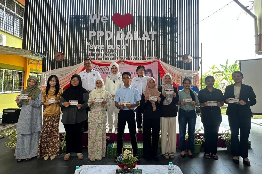 Community-led BSL programme helps SMK Dalat students pass SPM