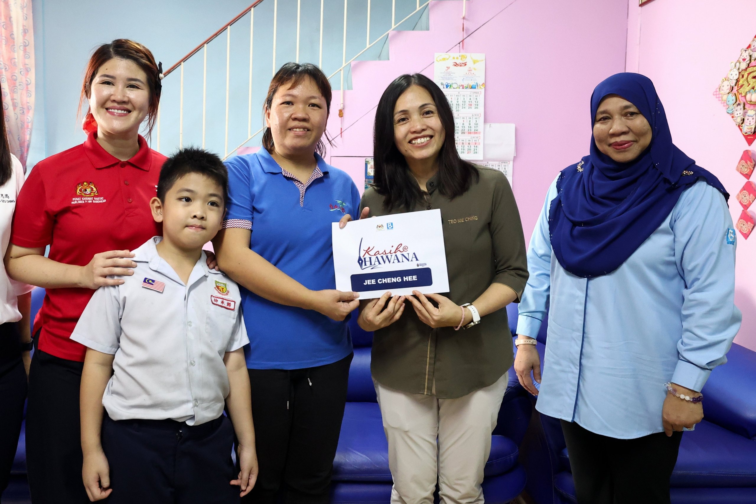 Sandakan journalist battling anaemia receives Tabung Kasih@HAWANA aid