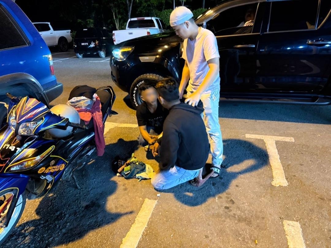 Police nab two suspected drug pushers in Mukah