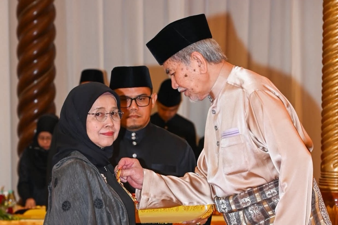137 conferred state awards by Sarawak Governor at investiture ceremony