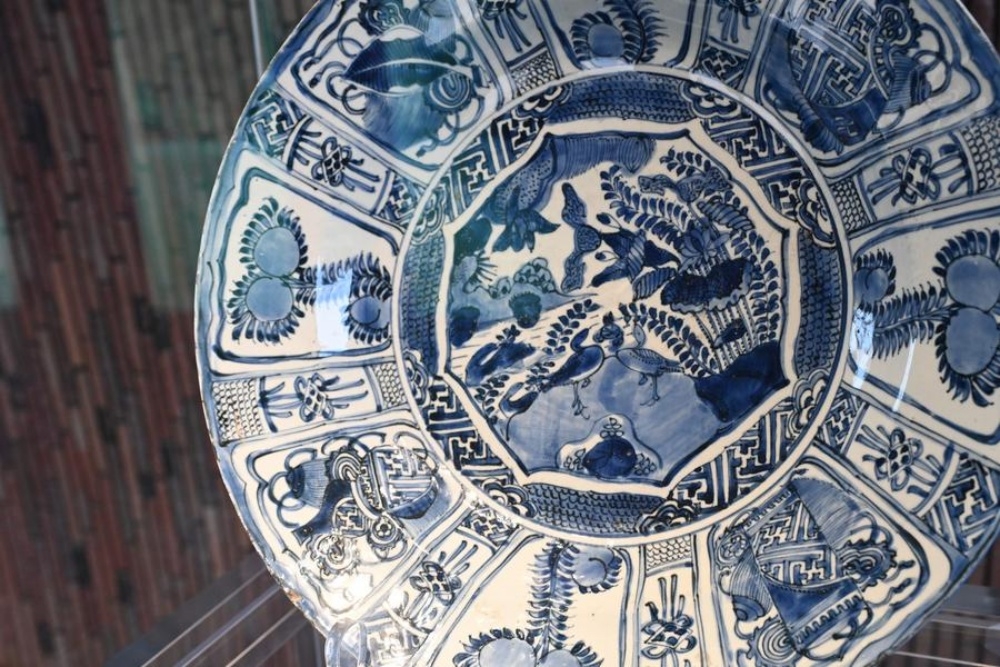 How China's porcelain capital is attracting international talent