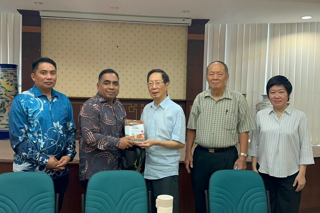 DBP, Chinese school board host festival in Kuching to bridge communities through language