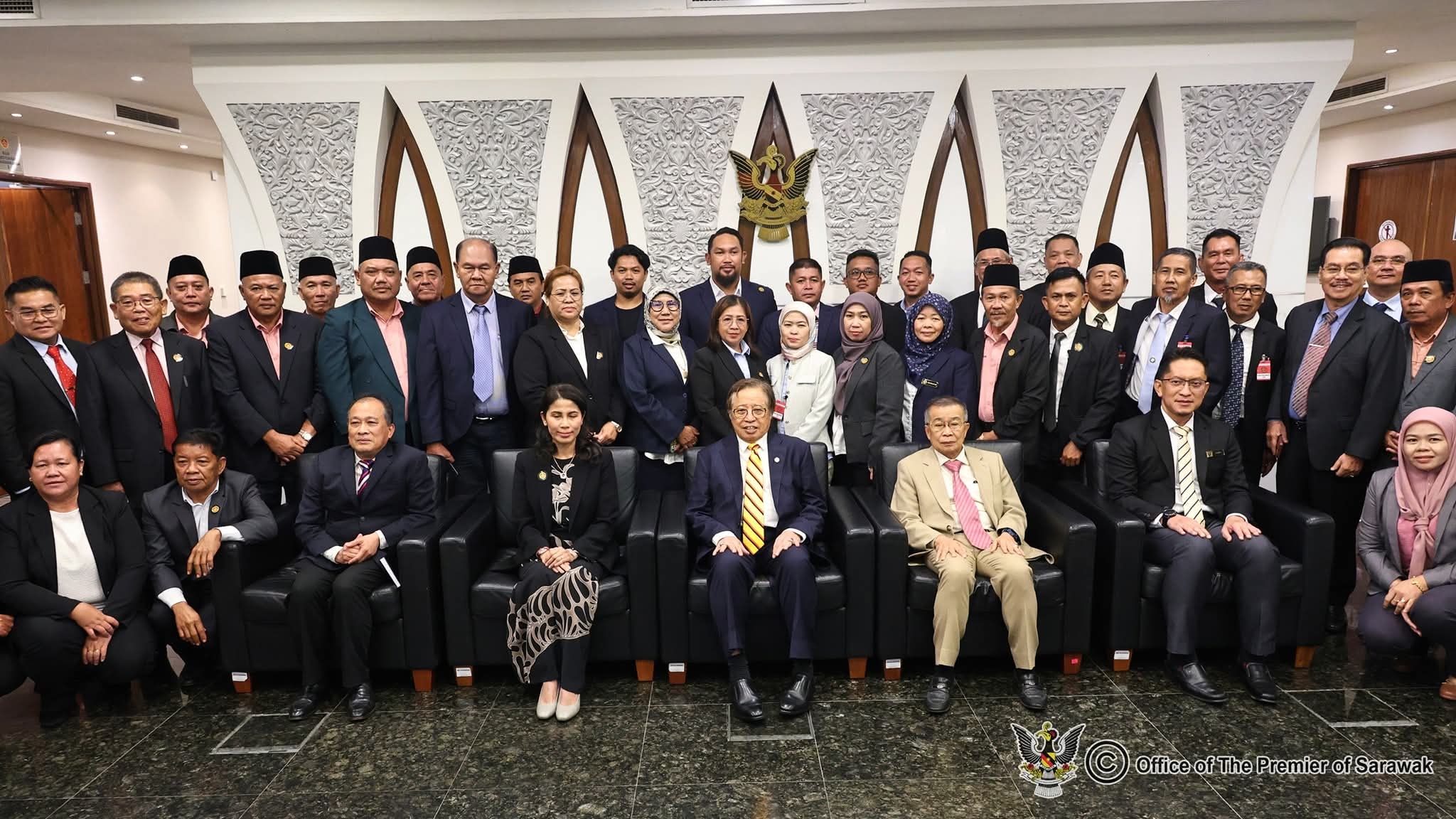 Naroden leads Gedong KMKK to pay courtesy call on Premier