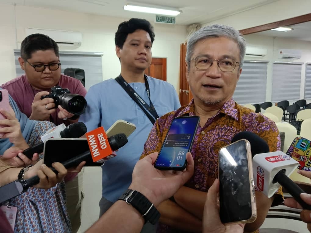 Dr Annuar: Yayasan Sarawak International Secondary School Sibu awaiting final approval from Bomba