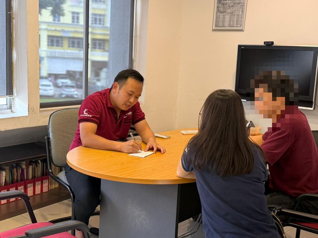 Kuching teacher loses nearly RM240,000 to scammers, forced to borrow from money lender at exorbitant rate