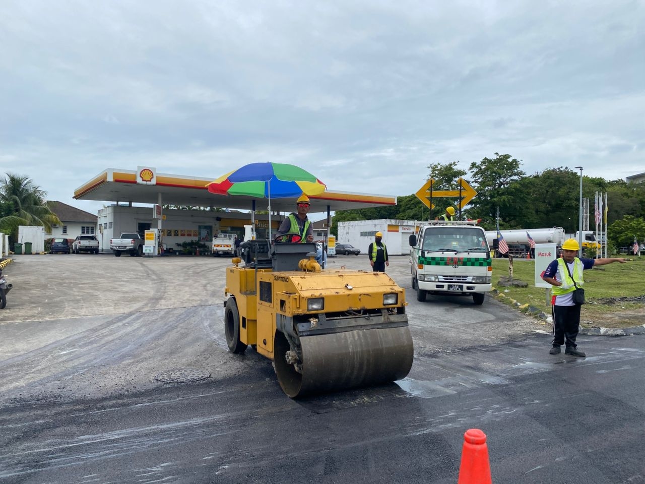 Petrol station operators seek meeting with Sarawak Metro over KUTS project disruptions