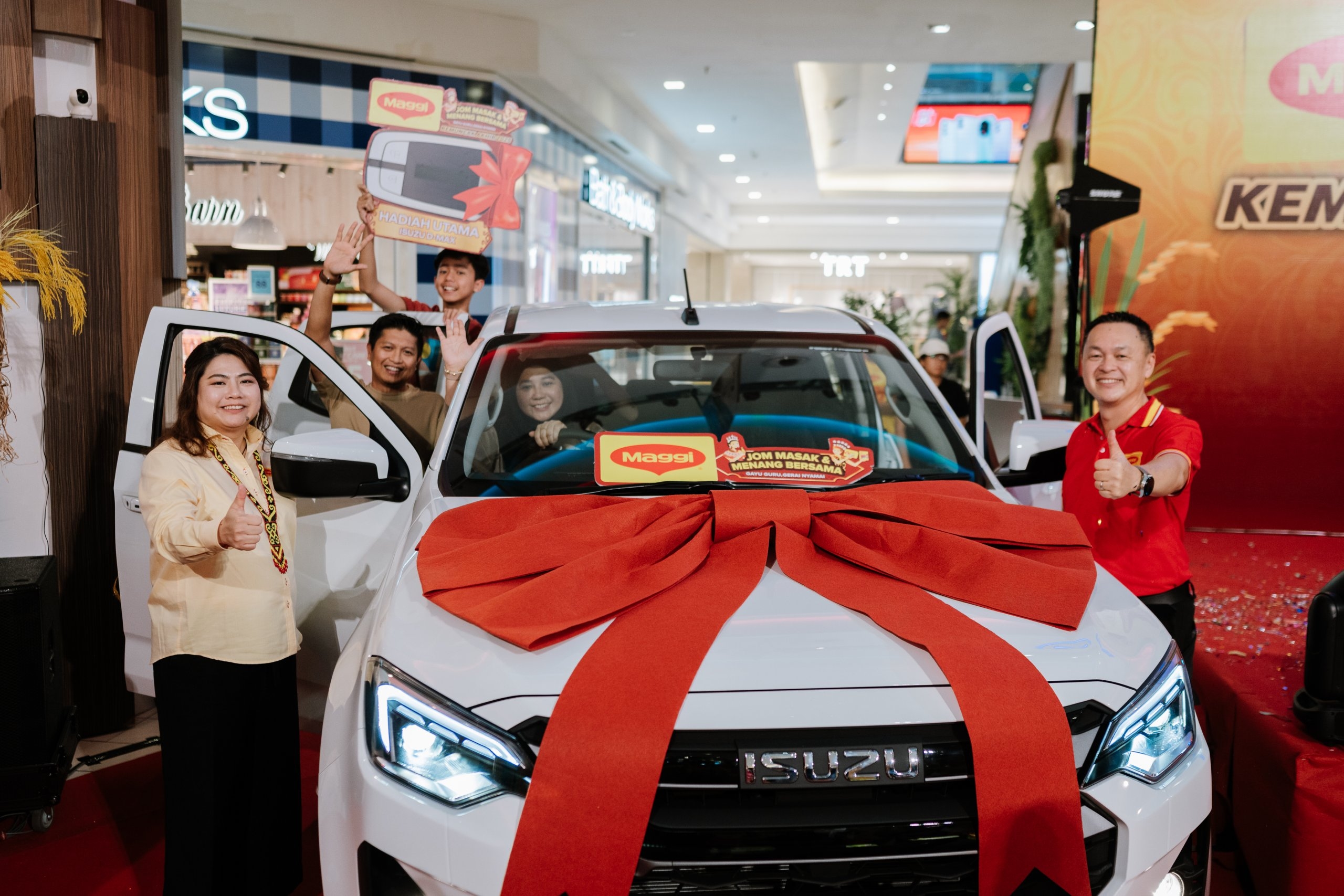 Housewife drives home new pickup truck after winning MAGGI's ‘Jom Masak & Menang Bersama' finale