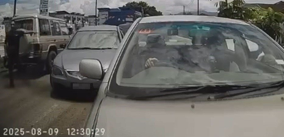 Police probe alleged hit-and-run near Taman Sri Perkasa in Matang