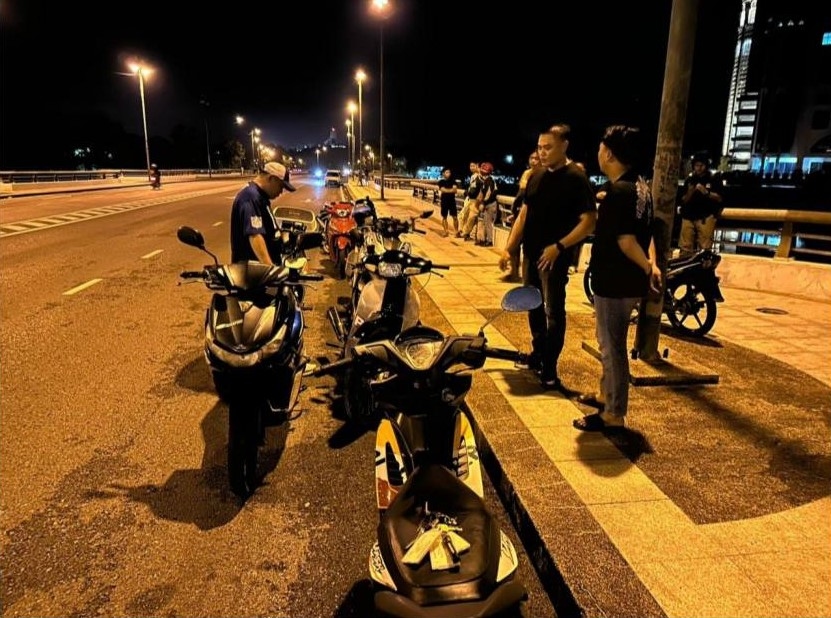 Two teens arrested, motorcycles seized in Kuching road bully crackdown