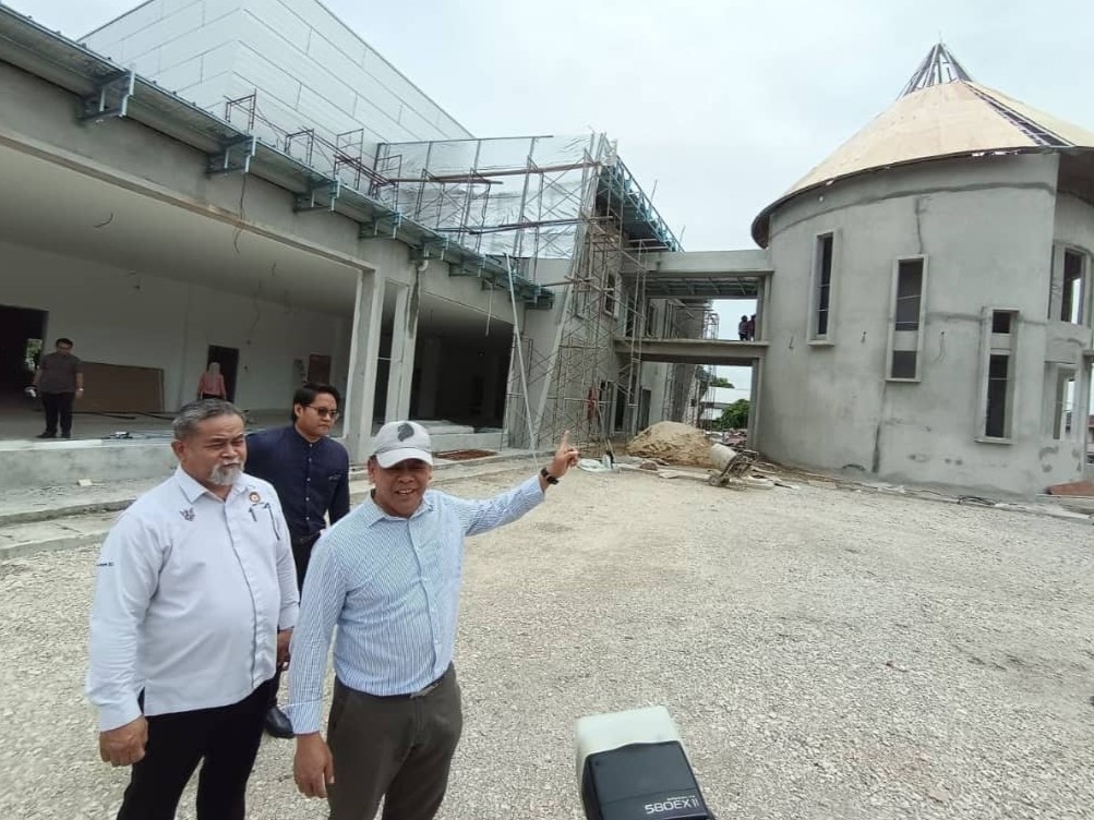 Two major projects in Bau set for year-end opening