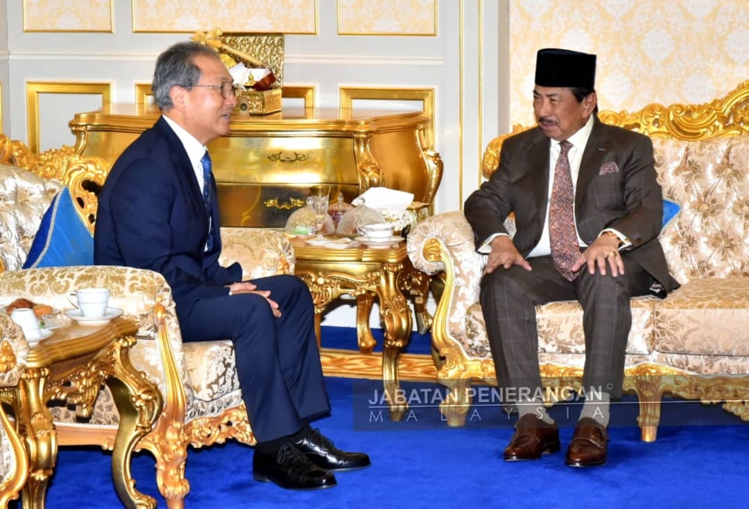 Korean Consul General, Tawau Consul bid farewell to Sabah Governor
