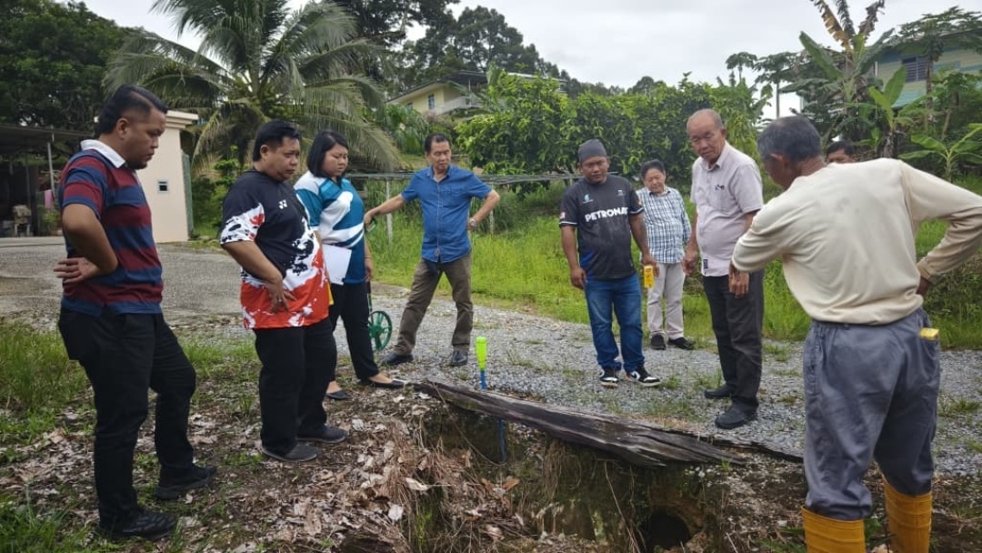 Rural road upgrades a long-term investment for Sarawakians, says deputy minister