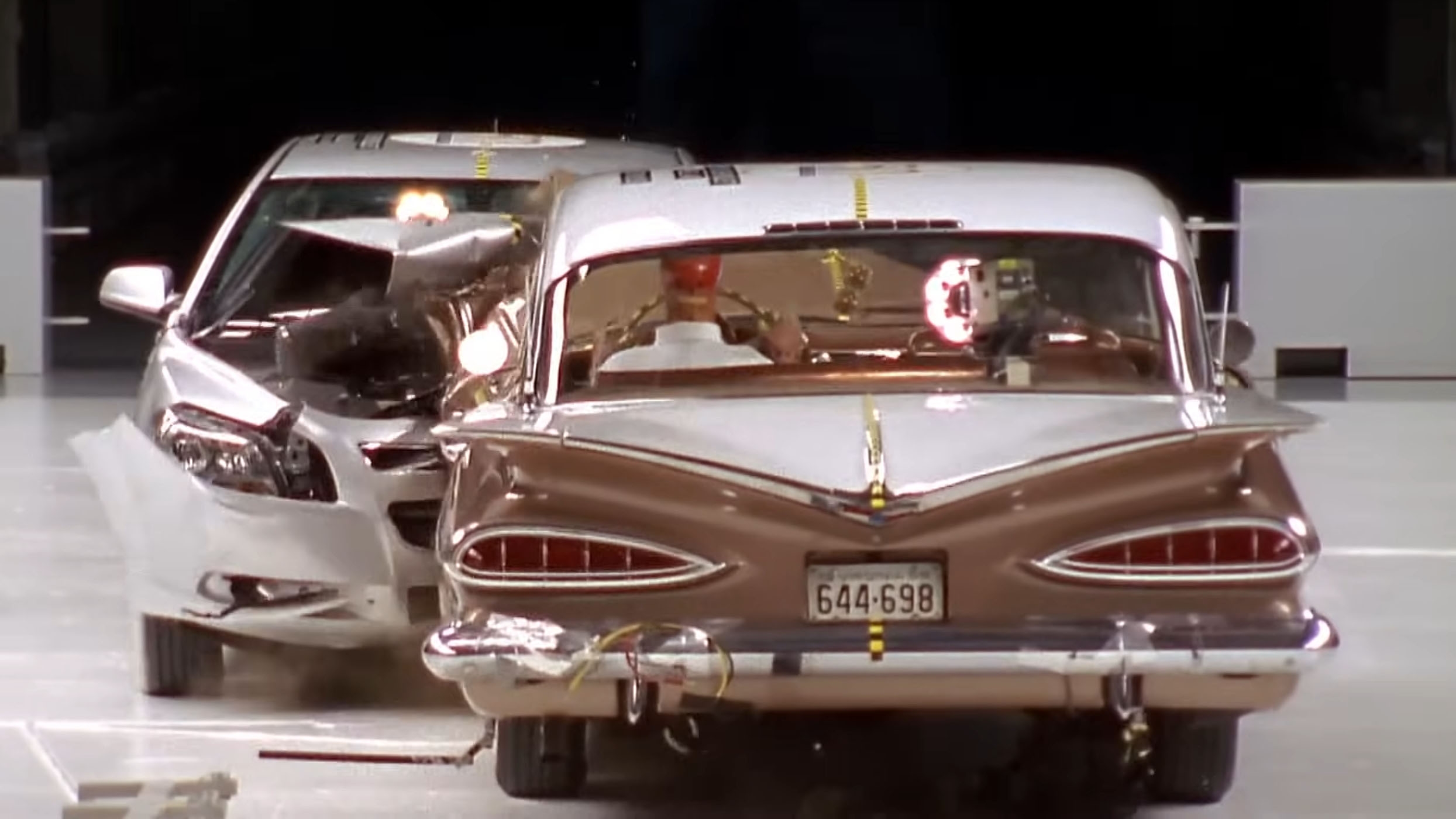 Old Cars Definitely Weren't Safer. This Engineering Breakdown Explains Why
