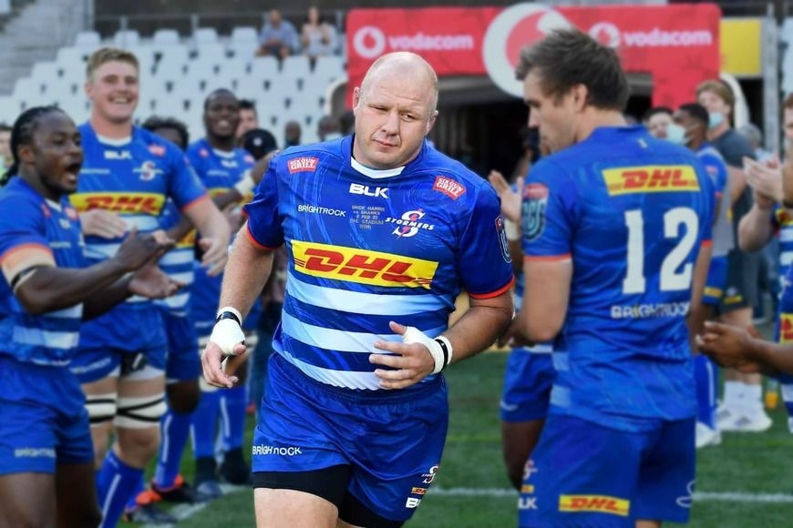 Springbok 'sheds a tear' as rugby legend retires