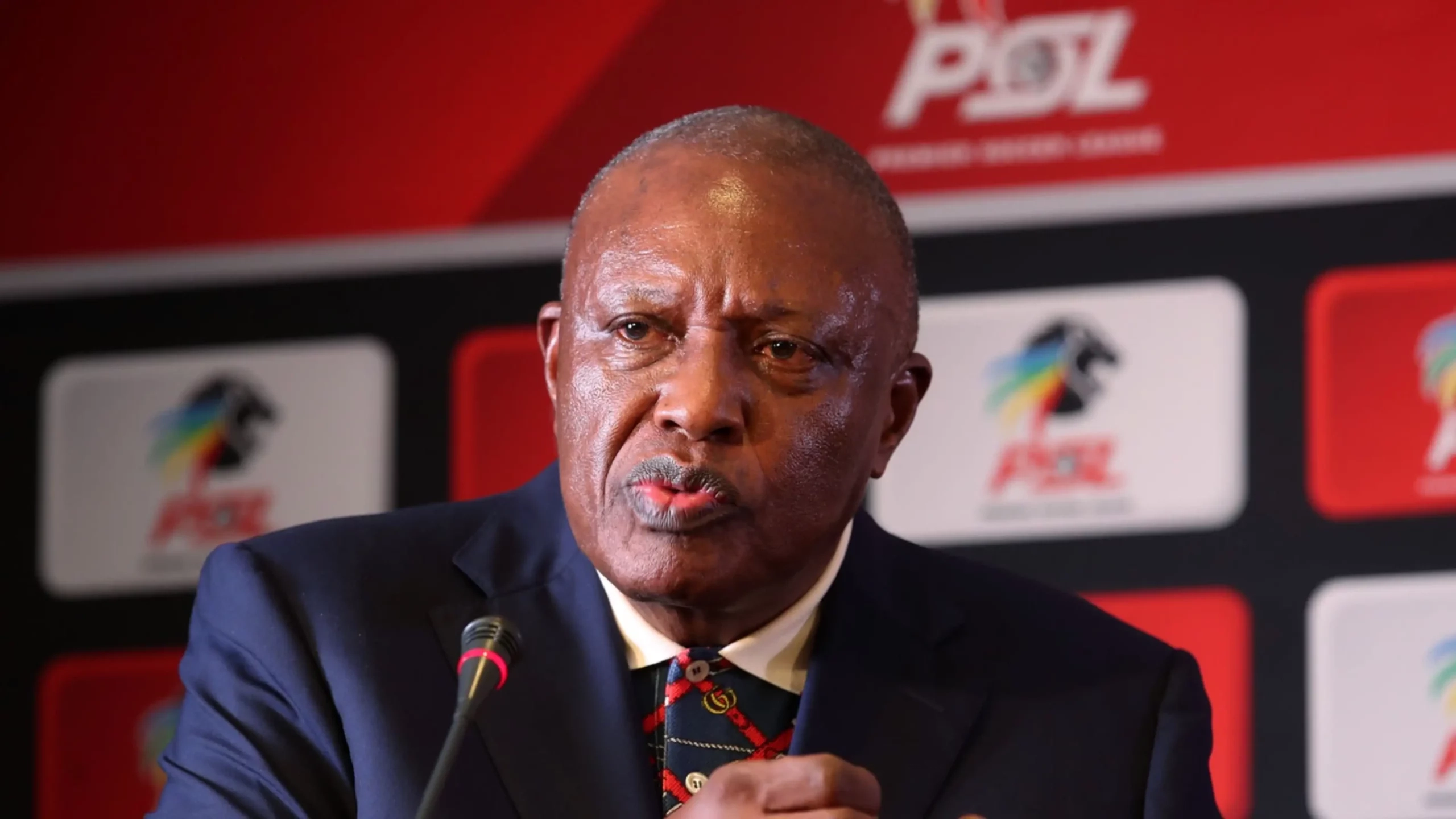Top prospect set to REJECT Orlando Pirates for French club!