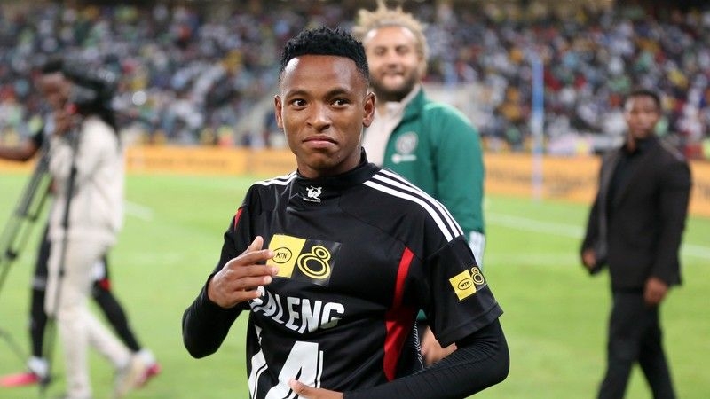 Pirates scare: Hugo Broos opens up on Mofokeng's future in Soweto