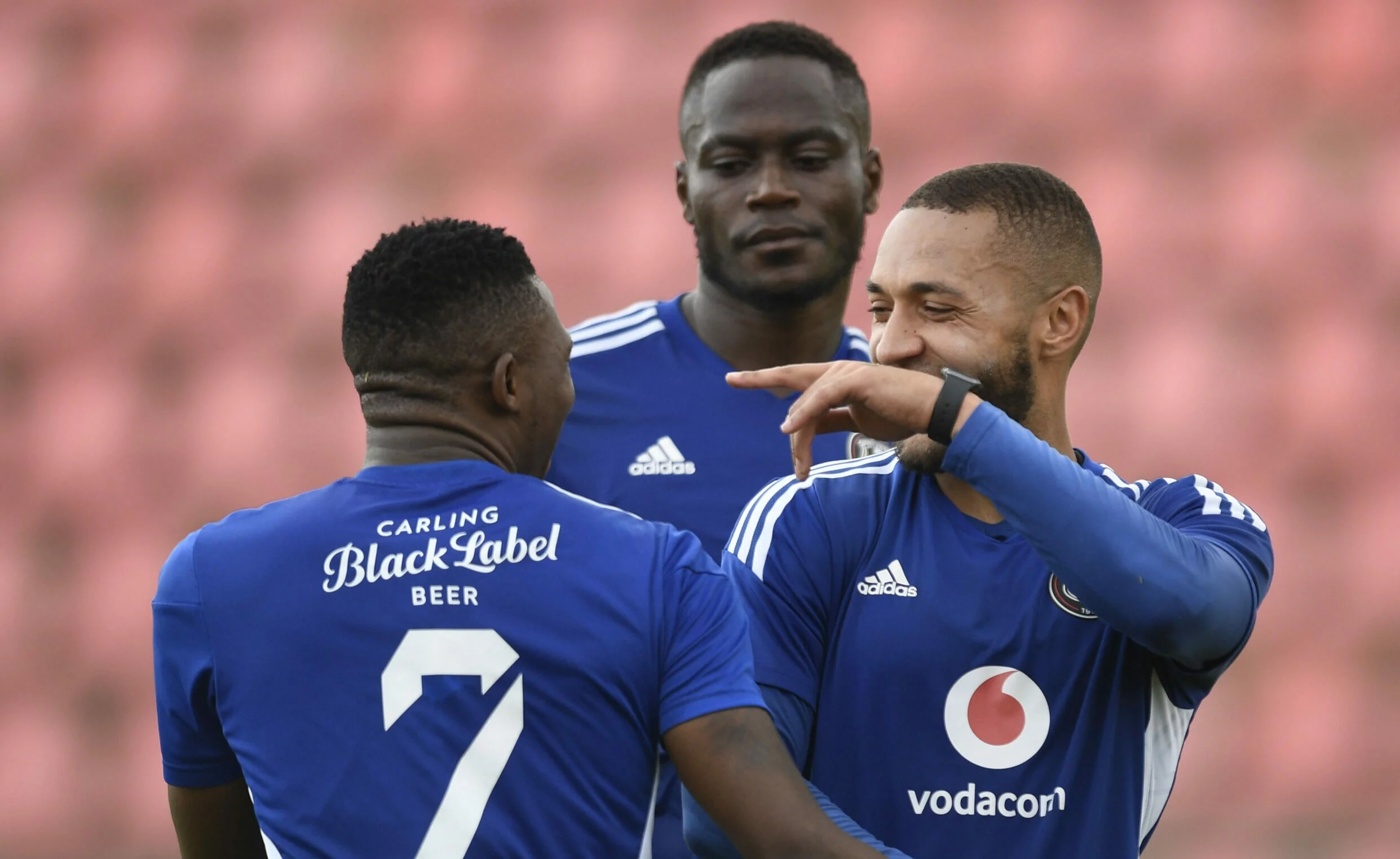 Rival too late to hijack Kaizer Chiefs signing of Orlando Pirates star!