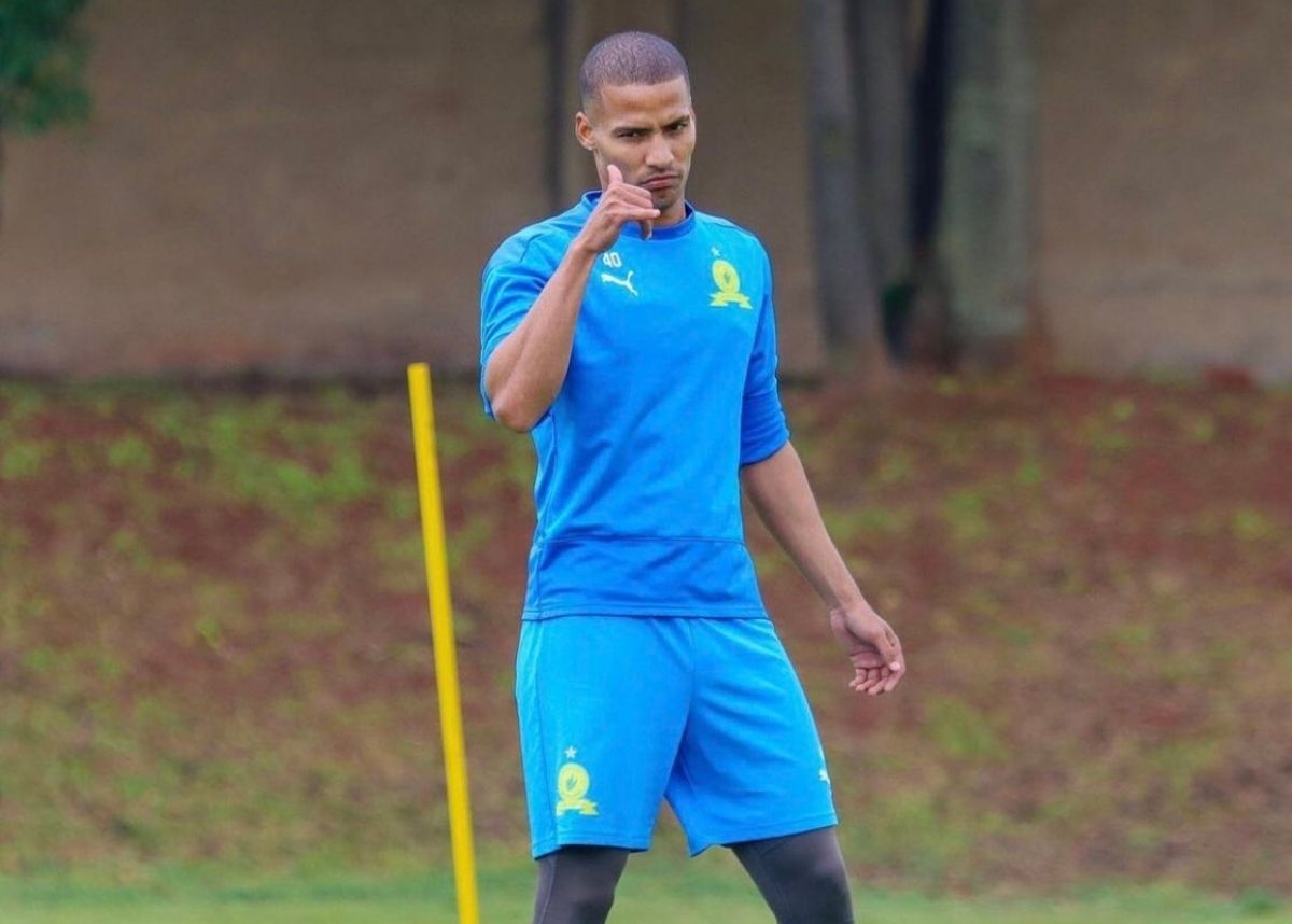 Sundowns superstar duo available for FREE this winter