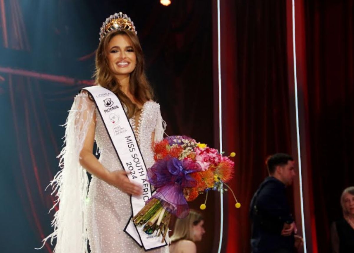 Mia marks Miss SA'crowniversary' - will she be the longest-reigning queen?