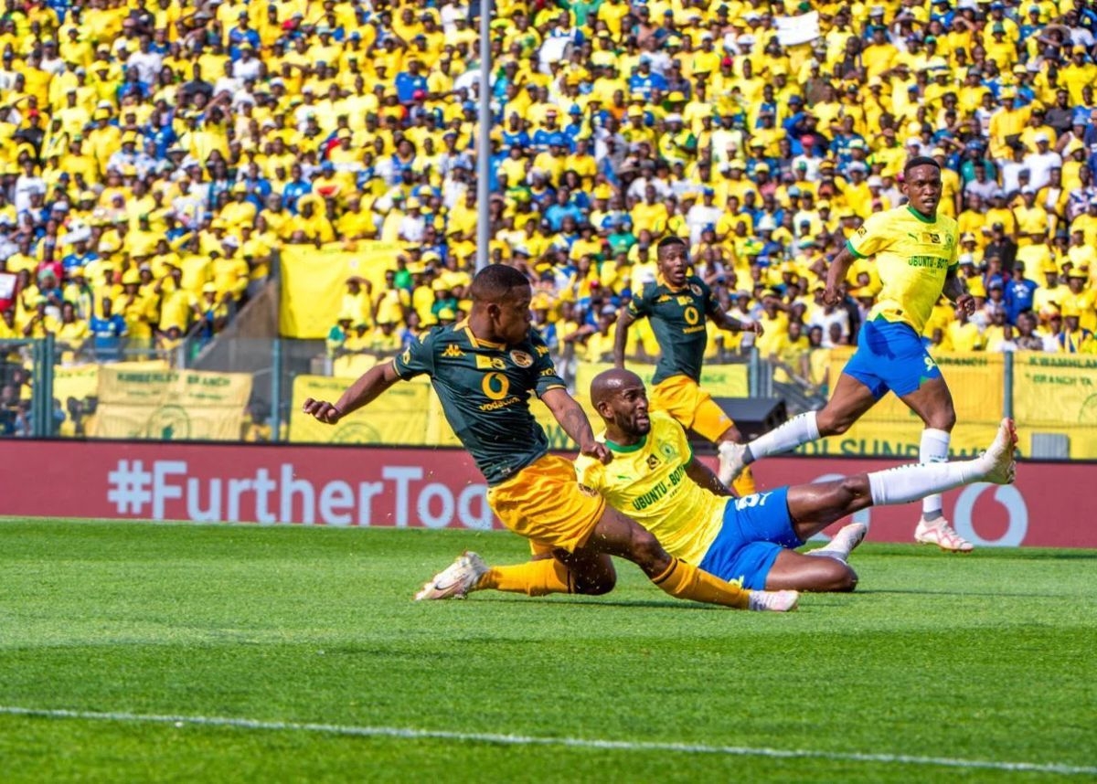 Mamelodi Sundowns tie down veteran defender